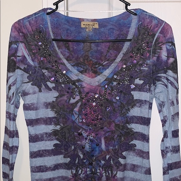 Top - Picture 2 of 5